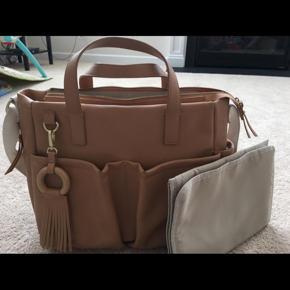 SKIP HOP DIAPER BABY BAG EUC CARAMEL BROWN